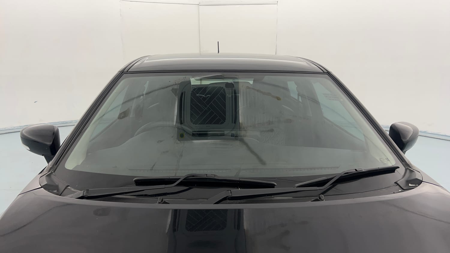 Used 2023 Maruti Suzuki Baleno Zeta MT CNG Cng Manual exterior FRONT WINDSHIELD VIEW