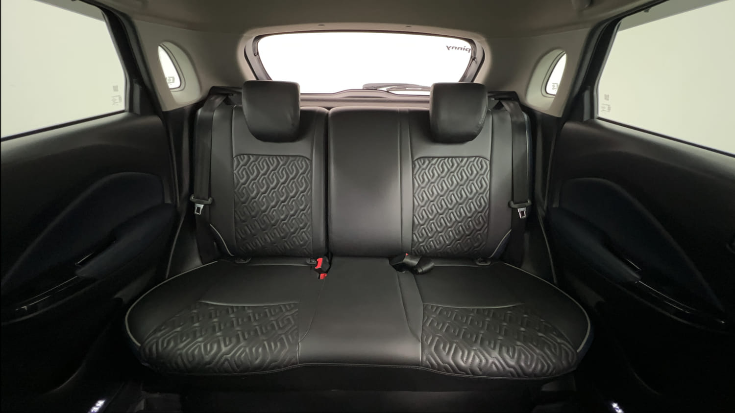 Used 2022 Maruti Suzuki Baleno Alpha AGS Petrol Automatic interior REAR SEAT CONDITION VIEW