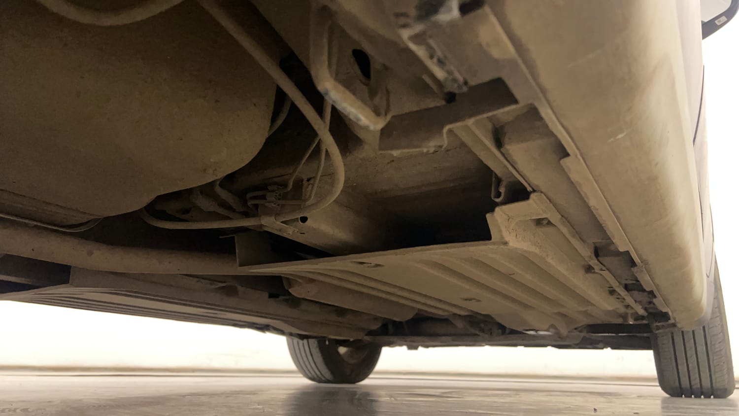 Used 2021 Maruti Suzuki S-Cross Zeta Petrol Manual extra REAR RIGHT UNDERBODY VIEW