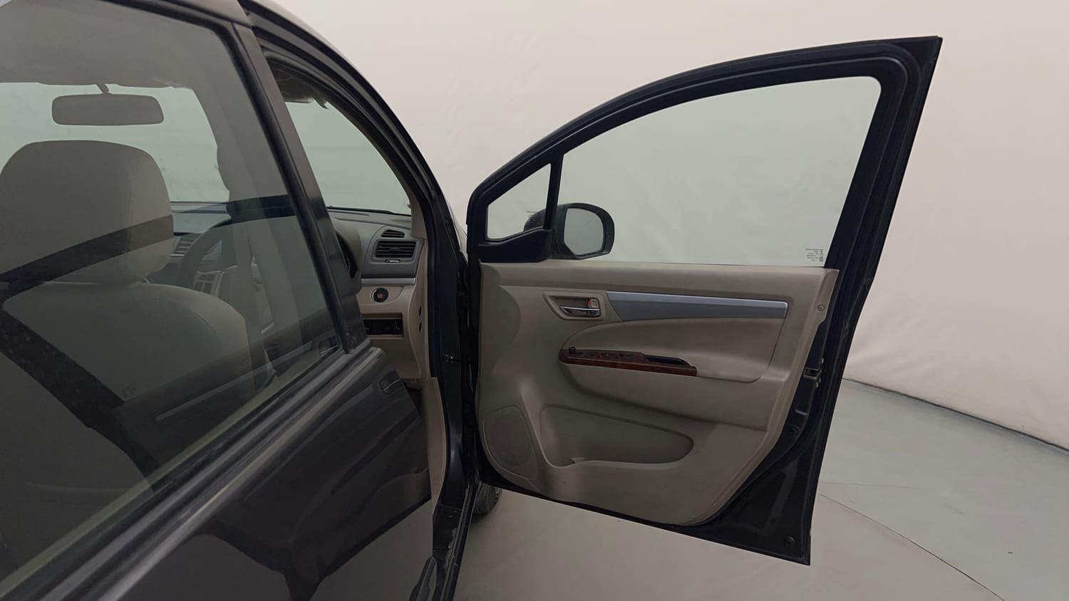 Used 2016 Maruti Suzuki Ertiga ZXI Petrol Manual interior RIGHT FRONT DOOR OPEN VIEW