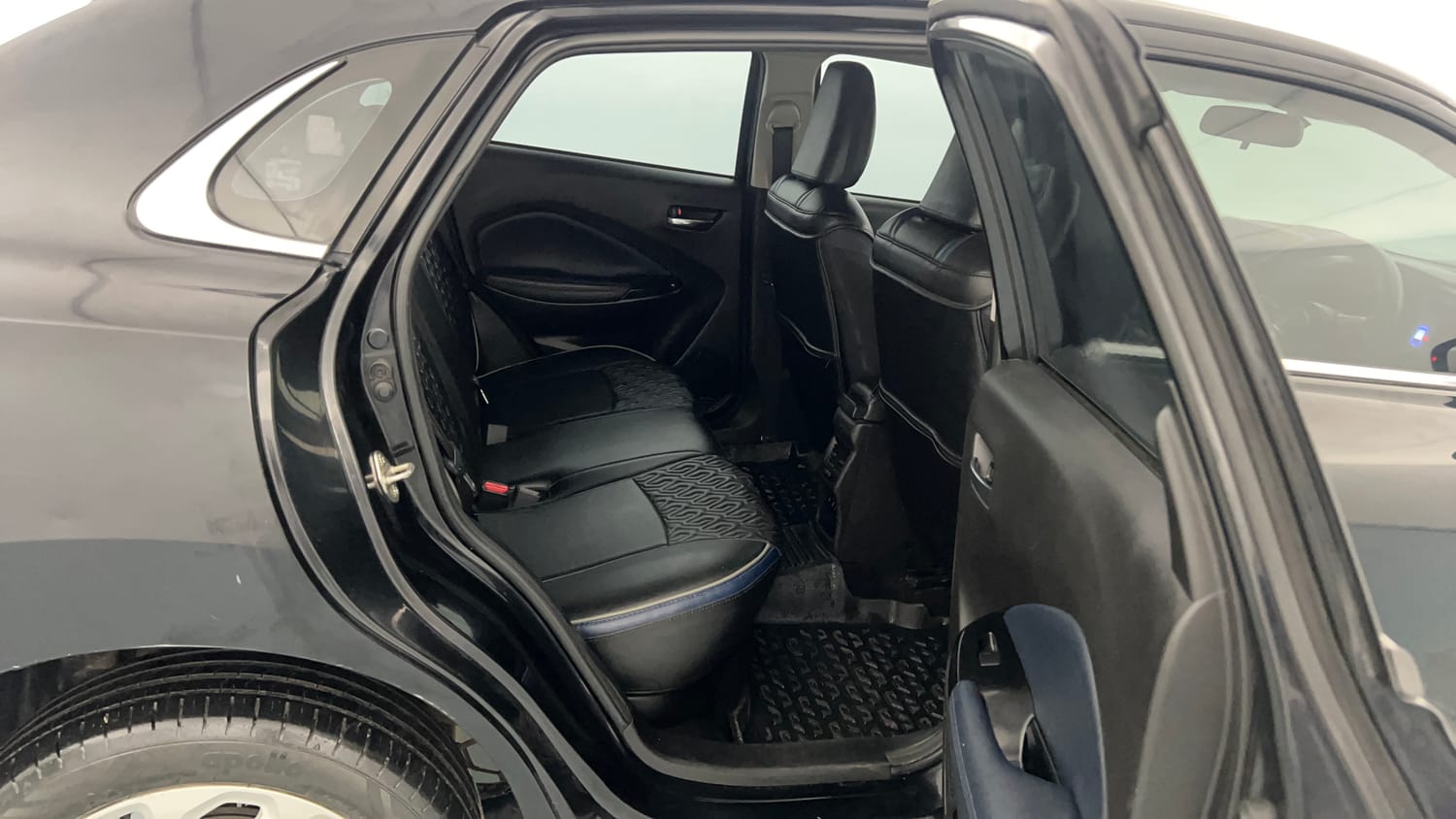 Used 2023 Maruti Suzuki Baleno Zeta MT CNG Cng Manual interior RIGHT SIDE REAR DOOR CABIN VIEW