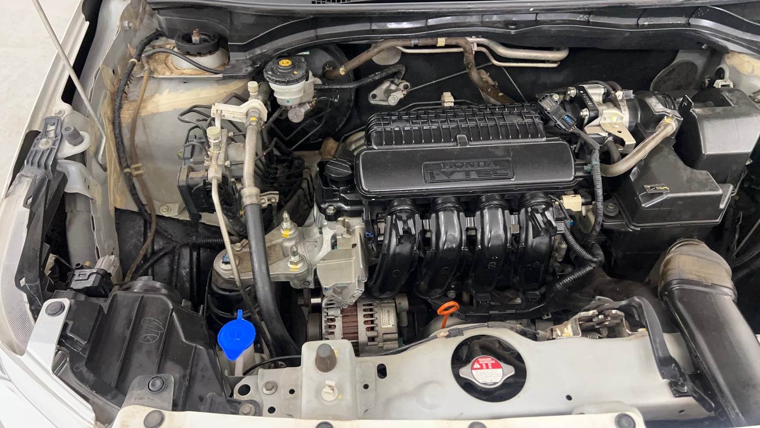Used 2018 Honda Amaze 1.2 VX MT Petrol Petrol Manual engine ENGINE RIGHT SIDE VIEW