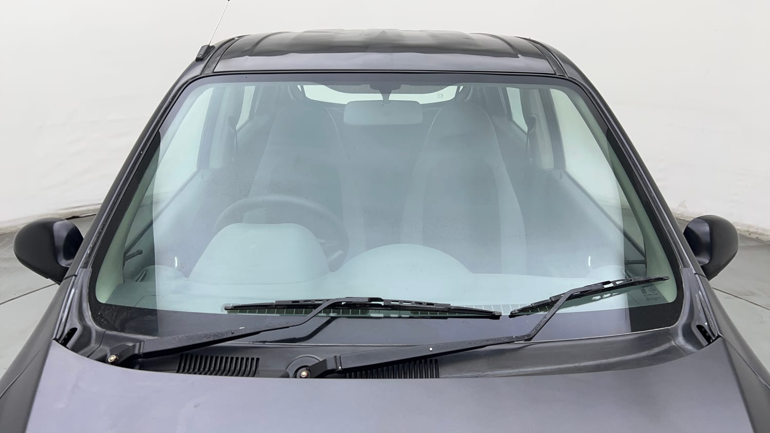 Used 2016 Maruti Suzuki Alto 800 VXi Petrol Manual exterior FRONT WINDSHIELD VIEW
