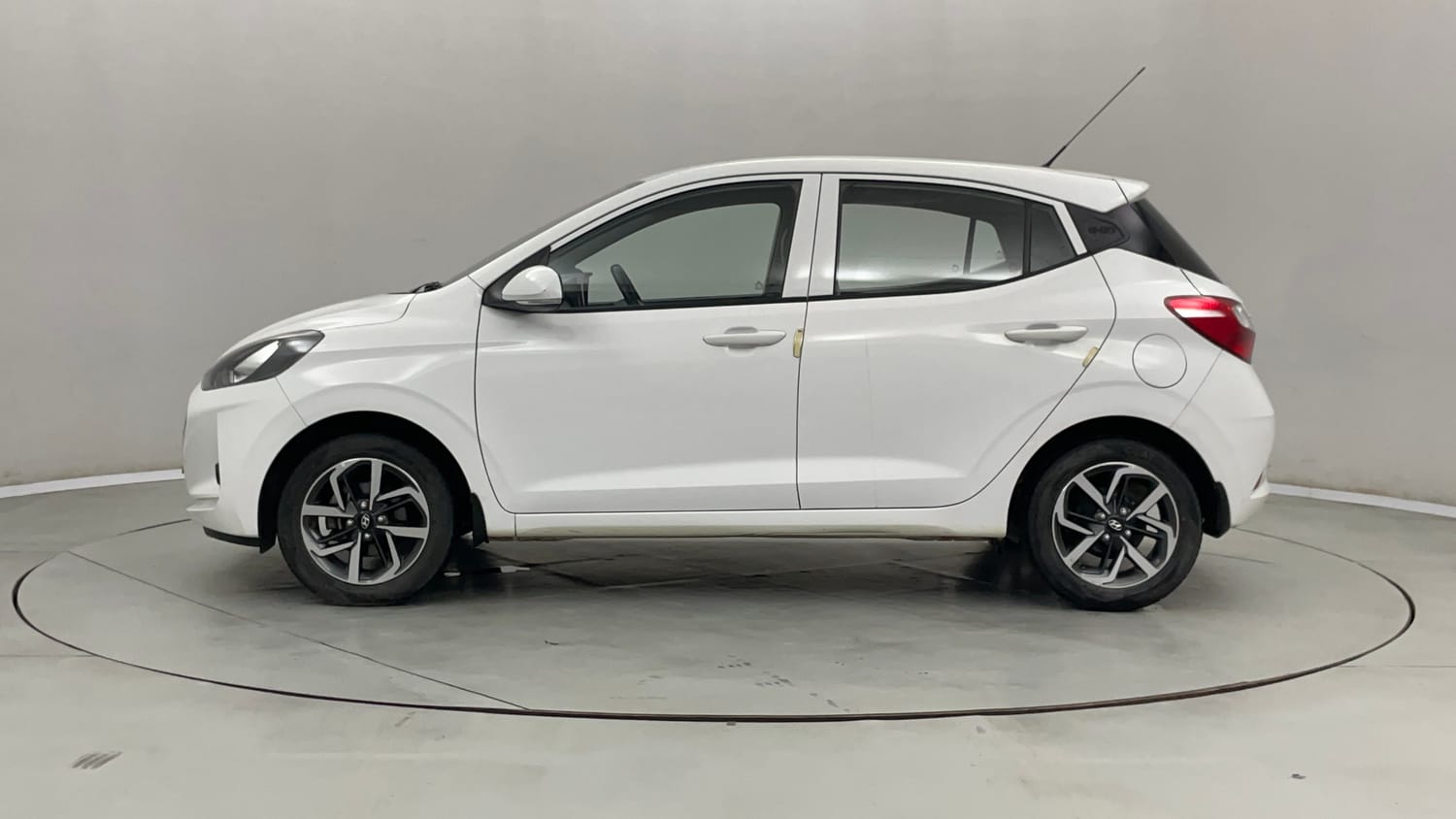Used 2021 Hyundai Grand i10 Nios Magna Corporate Edition 1.2 Kappa VTVT Petrol Manual exterior LEFT SIDE VIEW