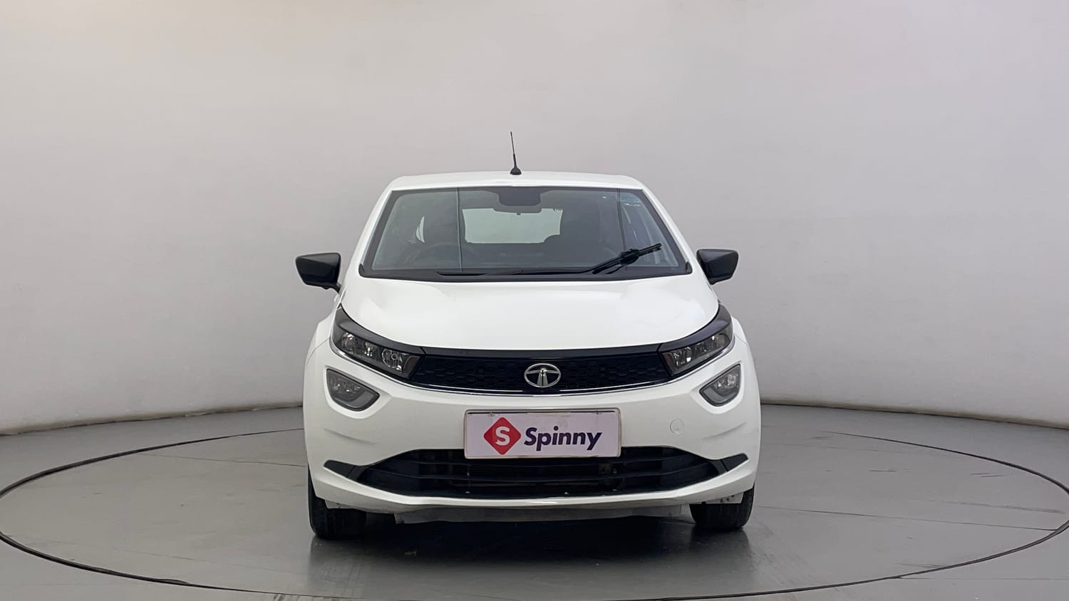 Used 2022 Tata Altroz XT Petrol Petrol Manual exterior FRONT VIEW