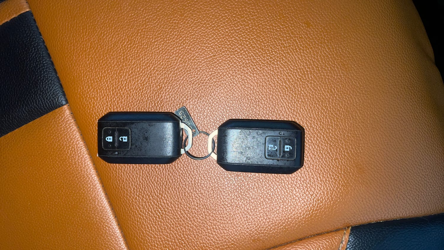 Used 2020 Maruti Suzuki Baleno Zeta Petrol Manual extra CAR KEY VIEW