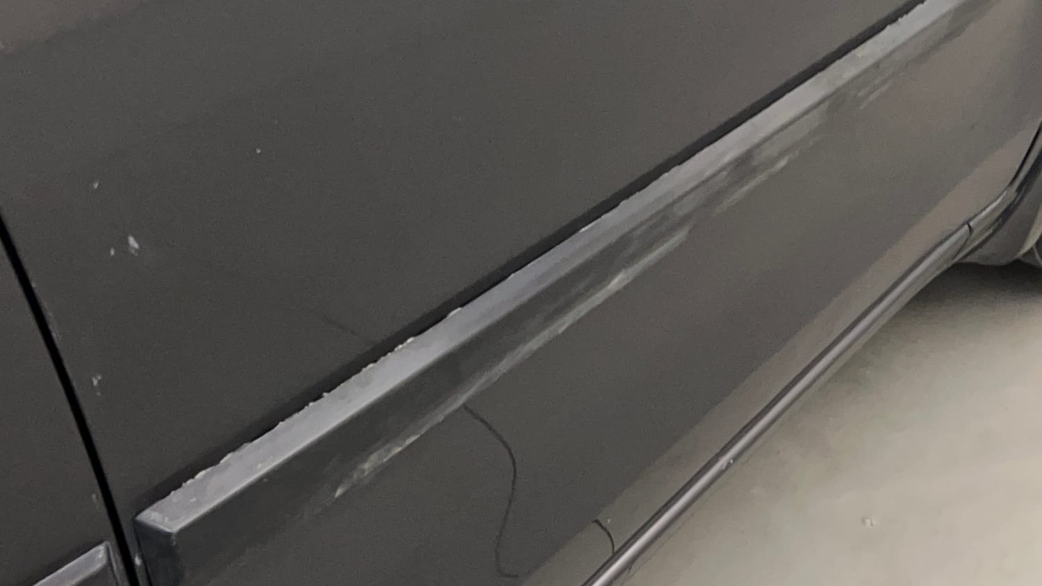 Used 2016 Maruti Suzuki Ertiga ZXI Petrol Manual dents MINOR SCRATCH