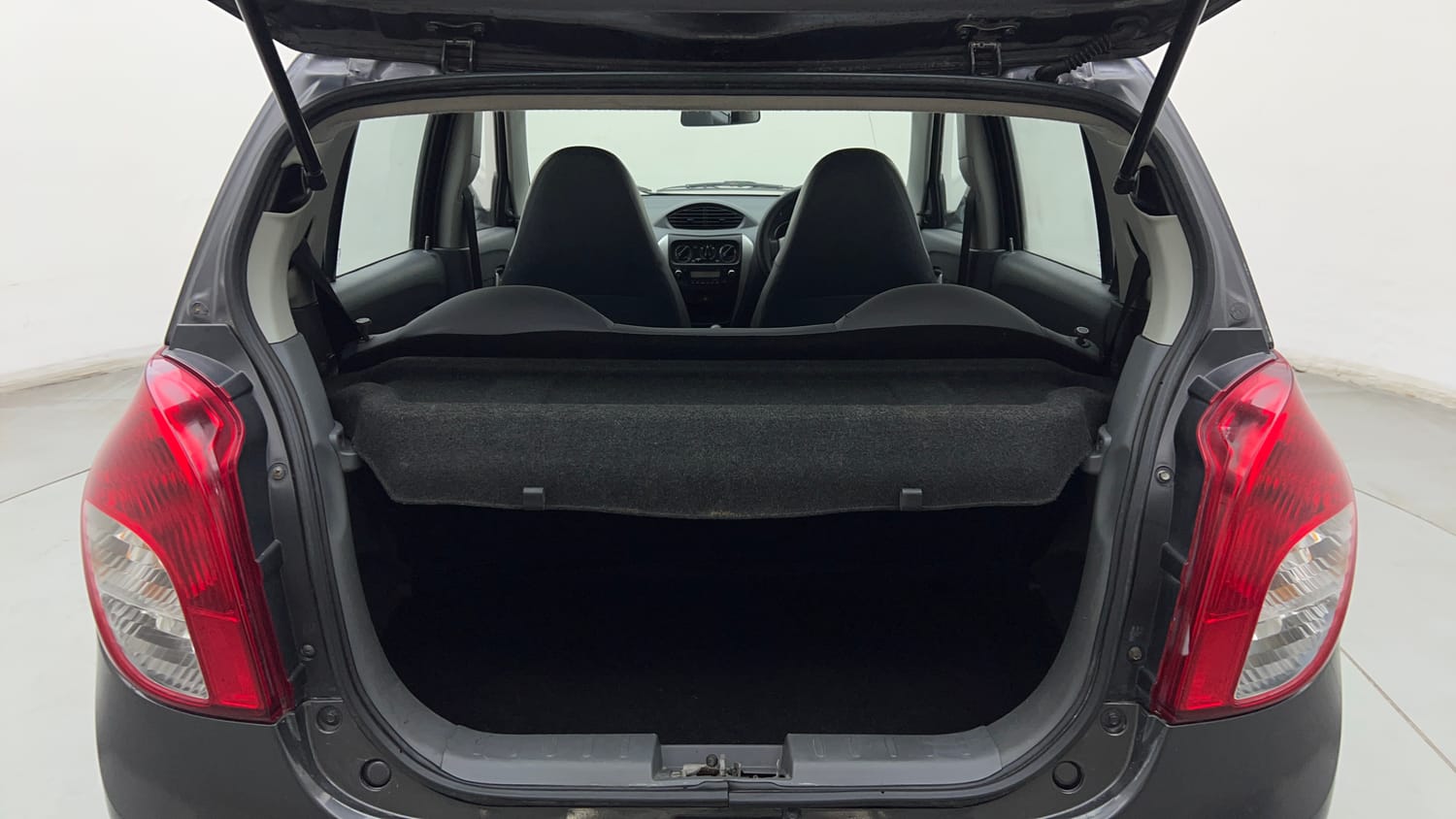 Used 2016 Maruti Suzuki Alto 800 VXi Petrol Manual interior DICKY INSIDE VIEW