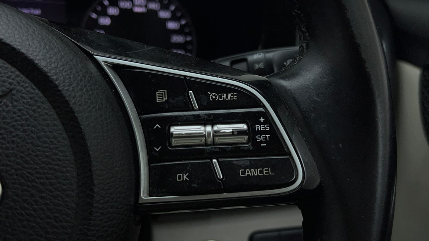Used 2020 Kia Seltos HTX 1.5 Petrol Manual top_features Cruise control