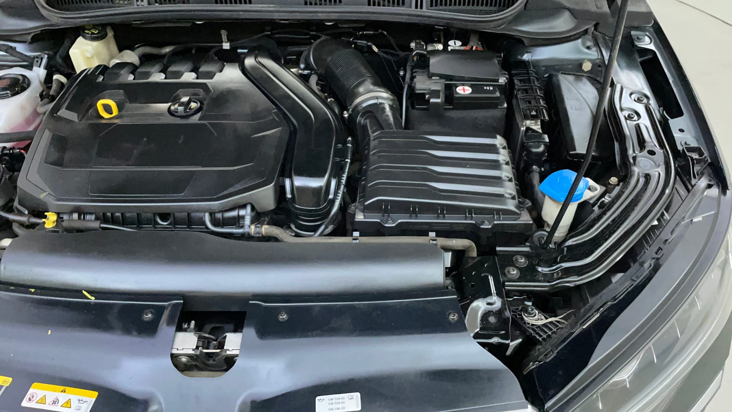 Used 2023 Skoda Slavia Style 1.5L TSI DSG Petrol Automatic engine ENGINE LEFT SIDE VIEW