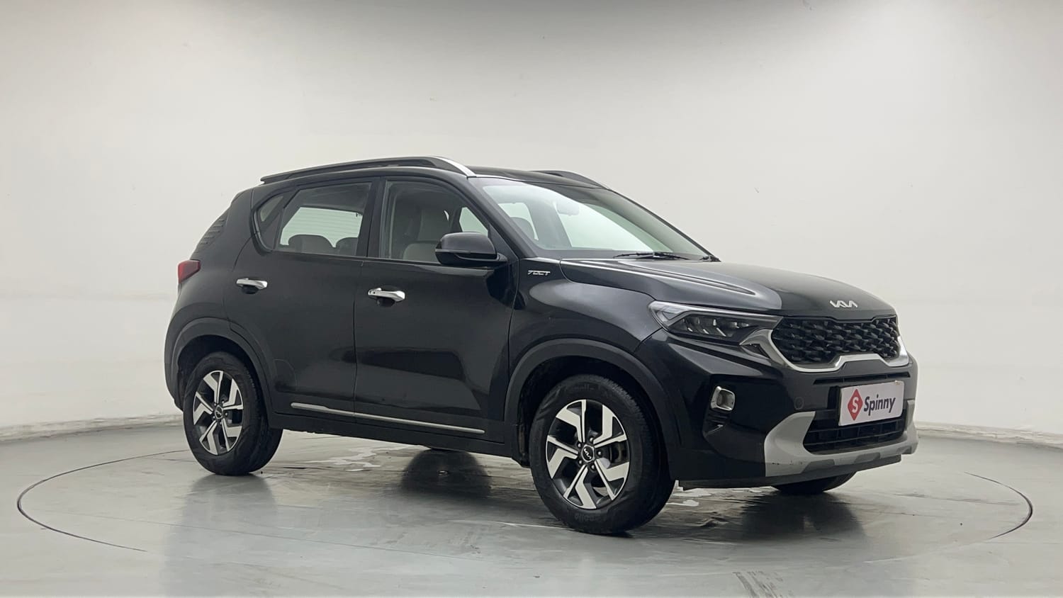 Used 2023 Kia Sonet HTX 1.0 DCT Petrol Automatic exterior RIGHT FRONT CORNER VIEW