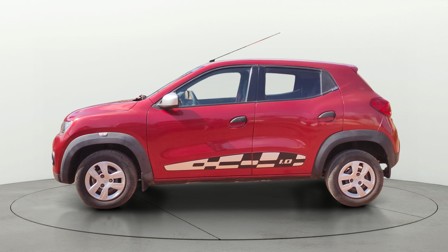 Used 2017 Renault Kwid 1.0 RXT AMT Opt Petrol Automatic exterior LEFT SIDE VIEW