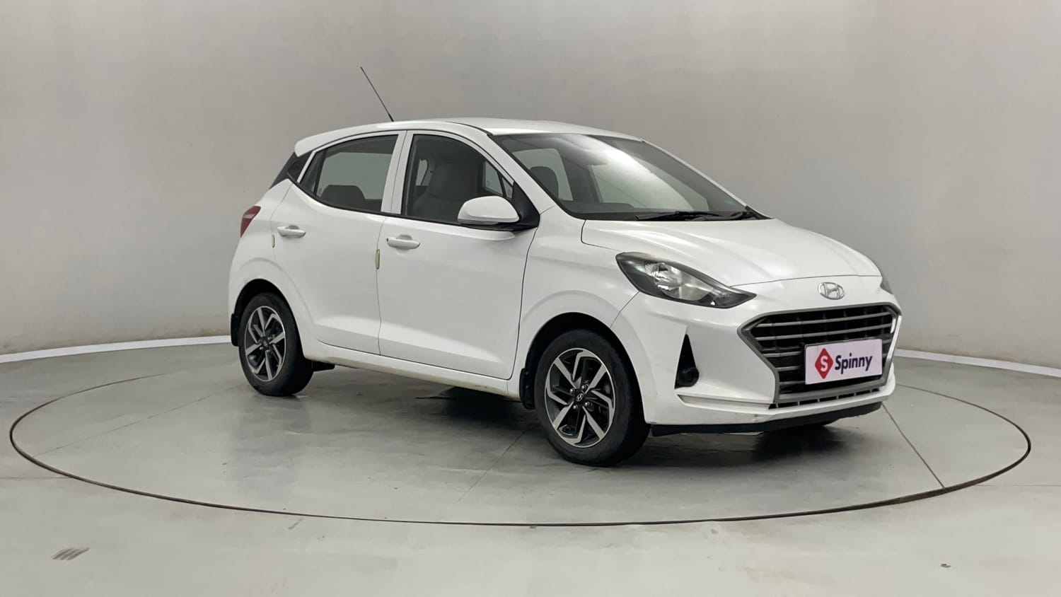 Used 2021 Hyundai Grand i10 Nios Magna Corporate Edition 1.2 Kappa VTVT Petrol Manual exterior RIGHT FRONT CORNER VIEW