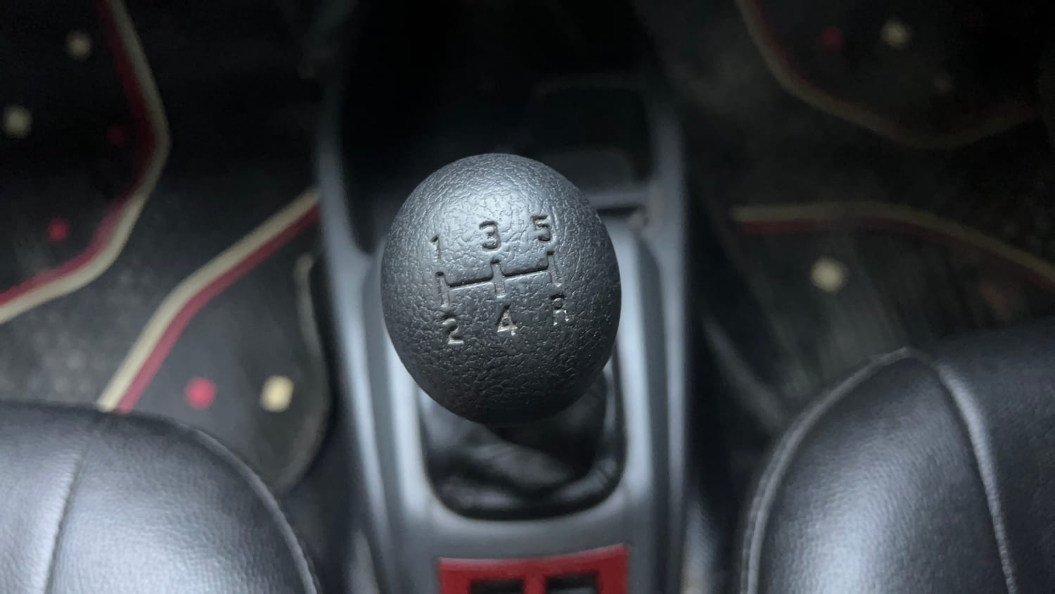 Used 2018 Maruti Suzuki Alto 800 VXi Petrol Manual interior GEAR  KNOB VIEW