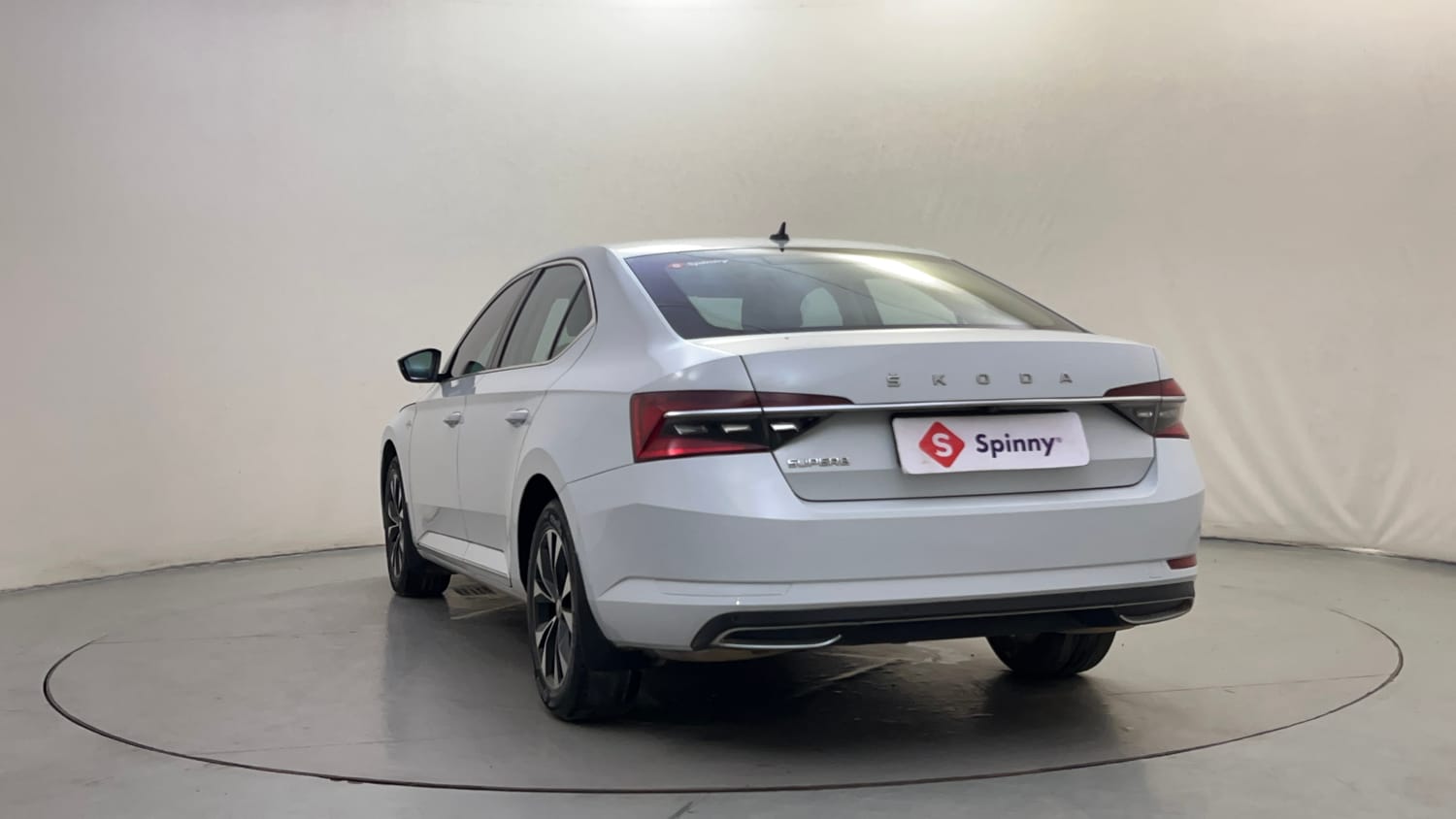 Used 2020 Skoda Superb L&K AT Petrol Automatic exterior LEFT REAR CORNER VIEW