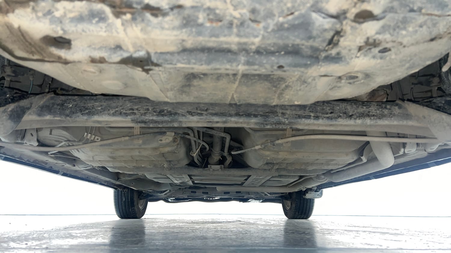 Used 2019 Honda WR-V VX MT Diesel Diesel Manual extra REAR UNDERBODY VIEW (TAKEN FROM REAR)