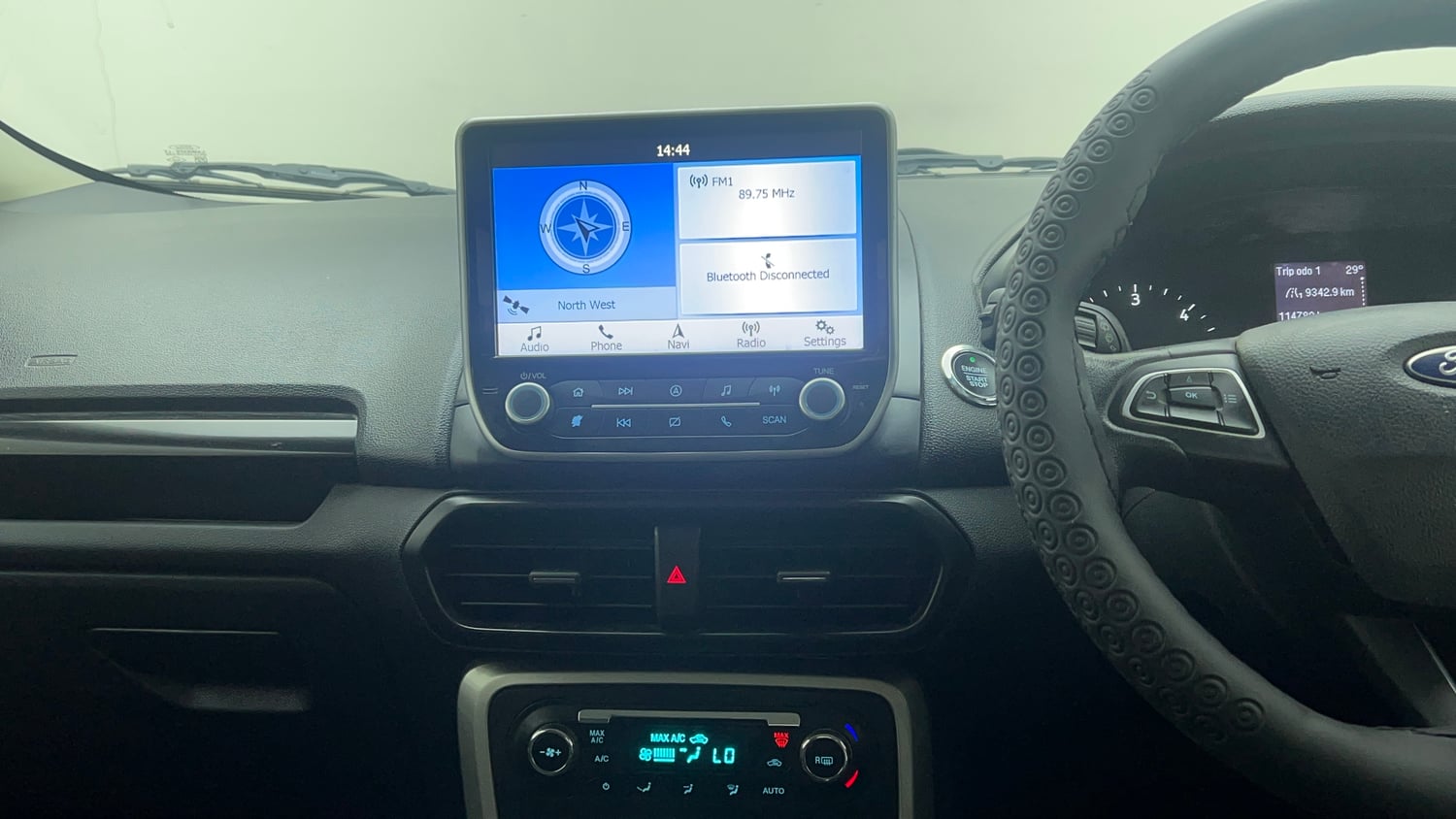 Used 2018 Ford EcoSport Titanium 1.5L TDCi Diesel Manual top_features Integrated (in-dash) music system