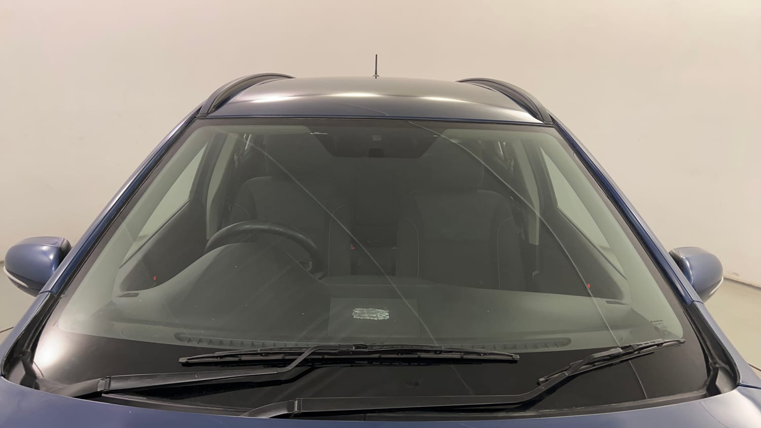 Used 2021 Maruti Suzuki S-Cross Zeta Petrol Manual exterior FRONT WINDSHIELD VIEW