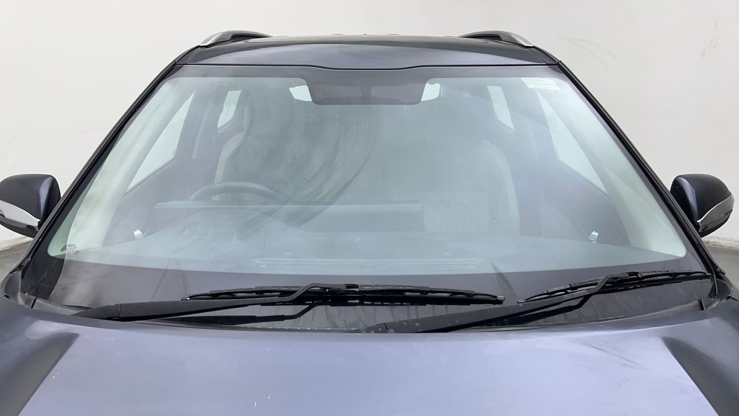 Used 2020 Kia Seltos HTX 1.5 Petrol Manual exterior FRONT WINDSHIELD VIEW
