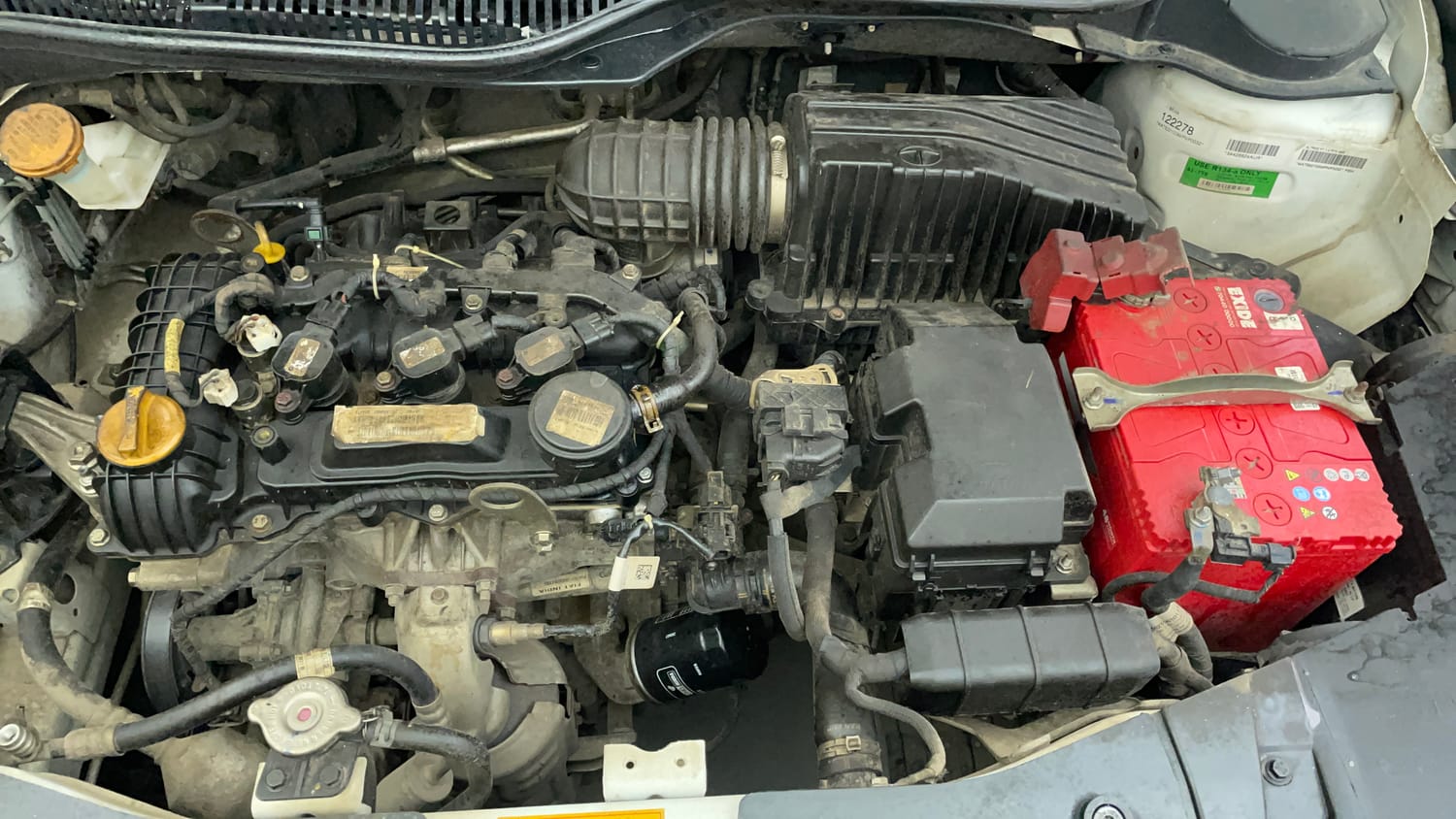Used 2022 Tata Altroz XT Petrol Petrol Manual engine ENGINE LEFT SIDE VIEW