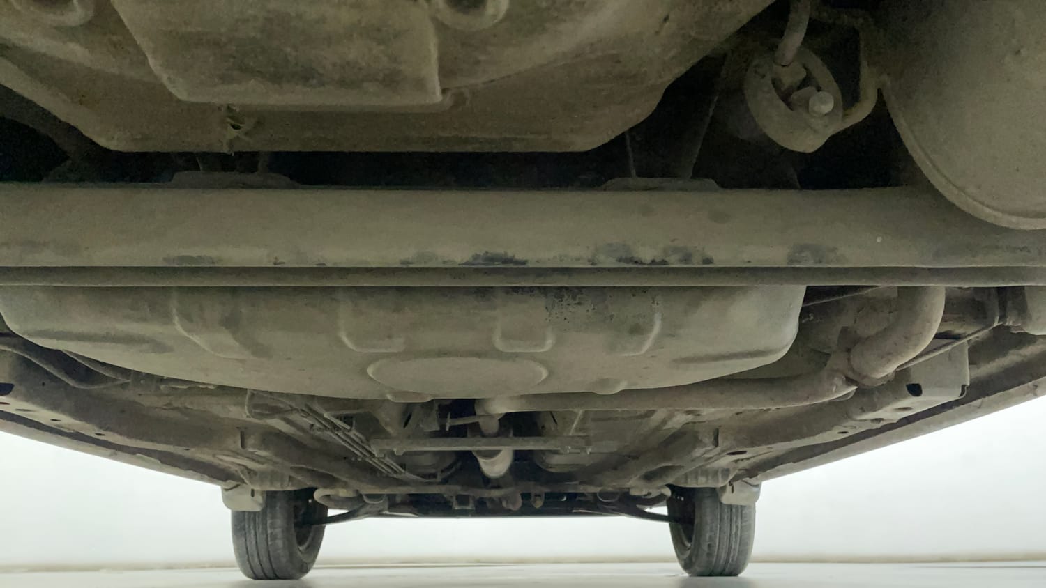 Used 2016 Tata Tiago Revotron XT Petrol Manual extra REAR UNDERBODY VIEW (TAKEN FROM REAR)