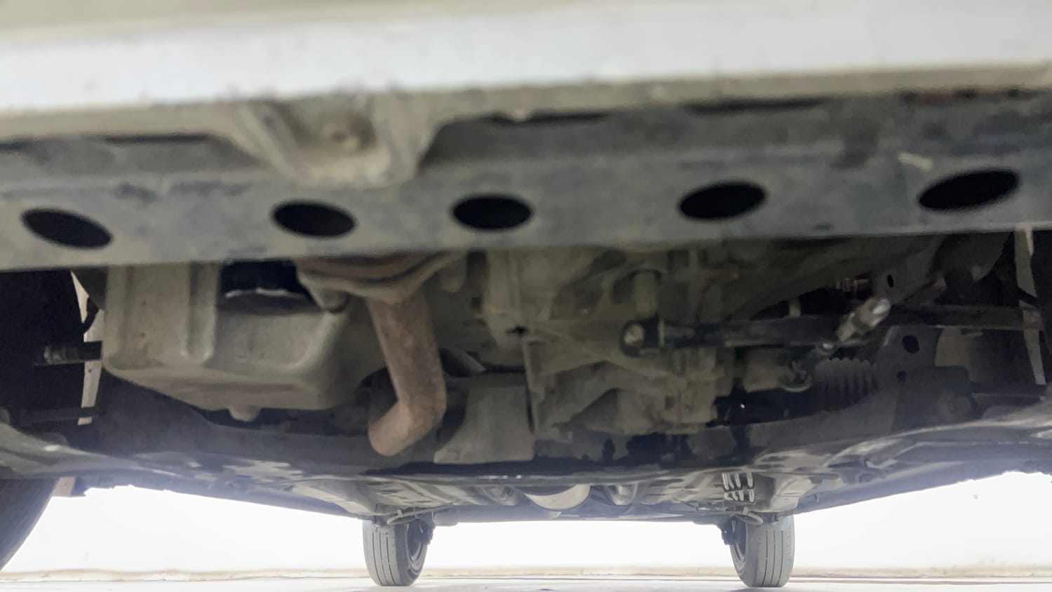 Used 2023 Maruti Suzuki Celerio VXi Petrol Manual extra FRONT LEFT UNDERBODY VIEW