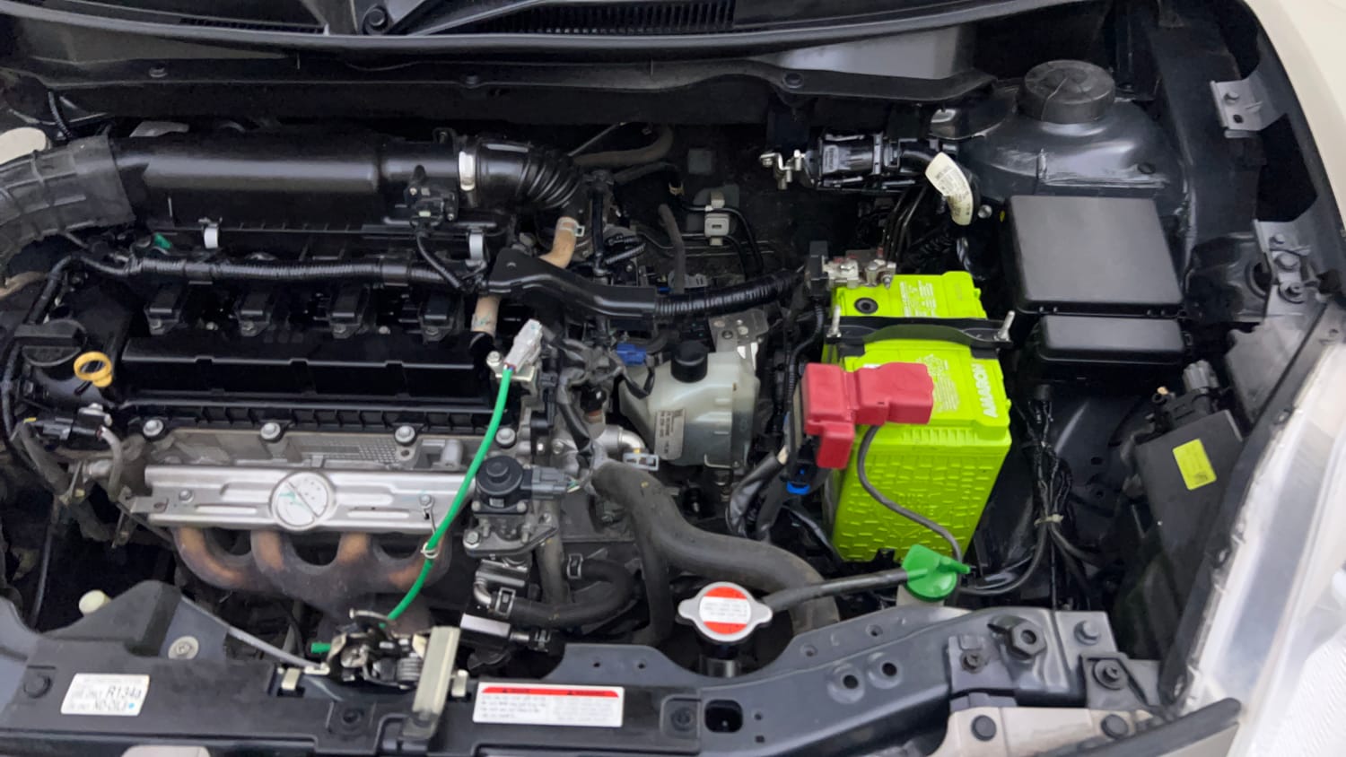 Used 2022 Maruti Suzuki Swift VXi AMT Petrol Automatic engine ENGINE LEFT SIDE VIEW