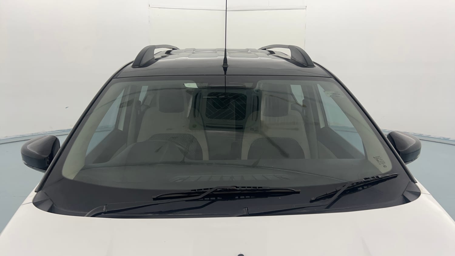 Used 2023 Renault Triber RXZ Dual Tone Petrol Manual exterior FRONT WINDSHIELD VIEW