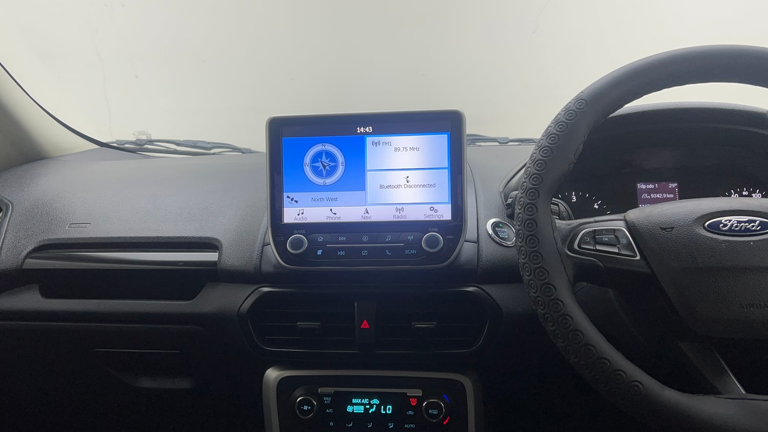 Used 2018 Ford EcoSport Titanium 1.5L TDCi Diesel Manual interior MUSIC SYSTEM & AC CONTROL VIEW