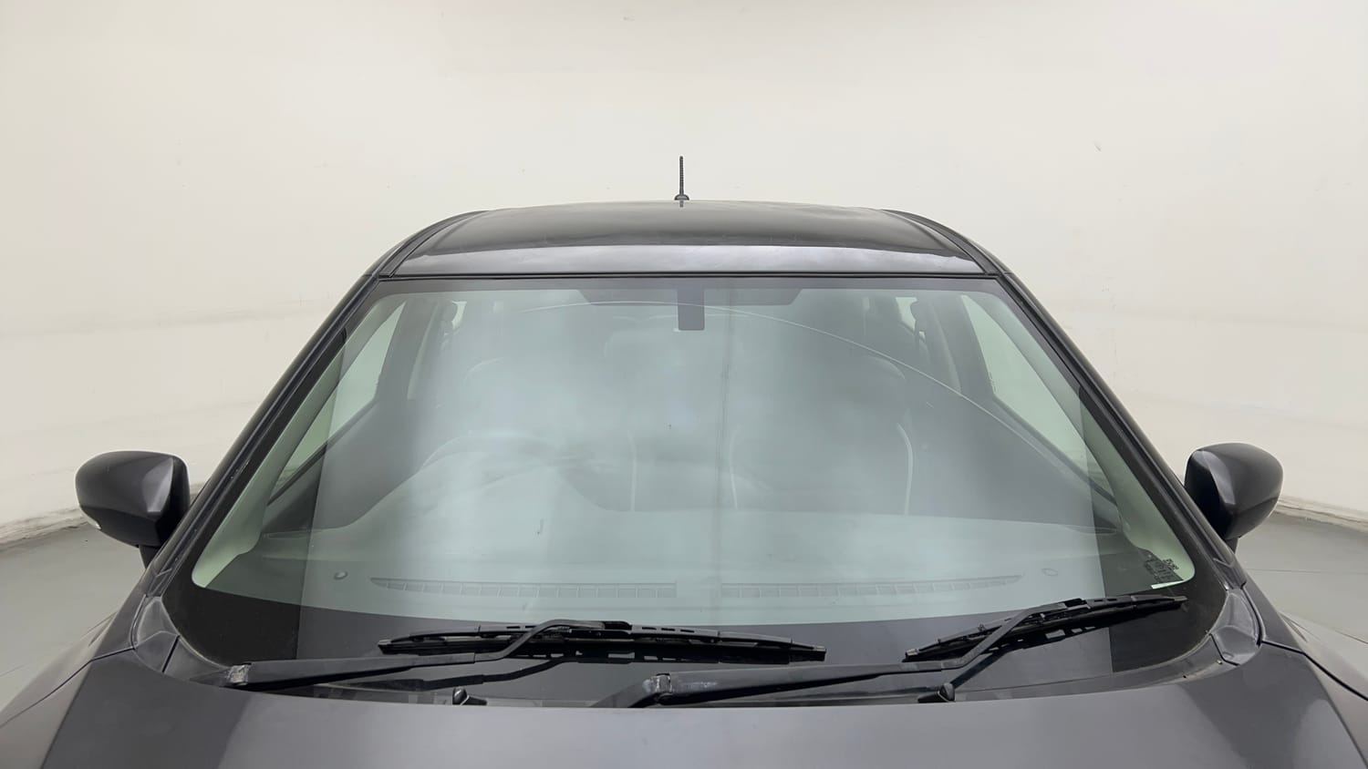 Used 2017 Maruti Suzuki Baleno Delta 1.2 Petrol Manual exterior FRONT WINDSHIELD VIEW