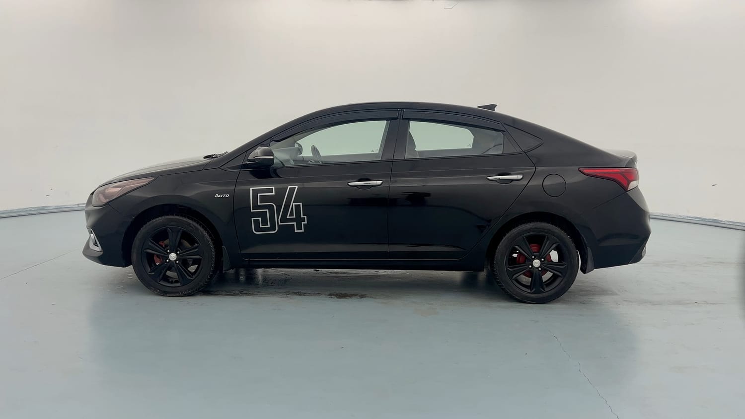 Used 2018 Hyundai Verna SX (O) 1.6 VTVT AT Petrol Automatic exterior LEFT SIDE VIEW