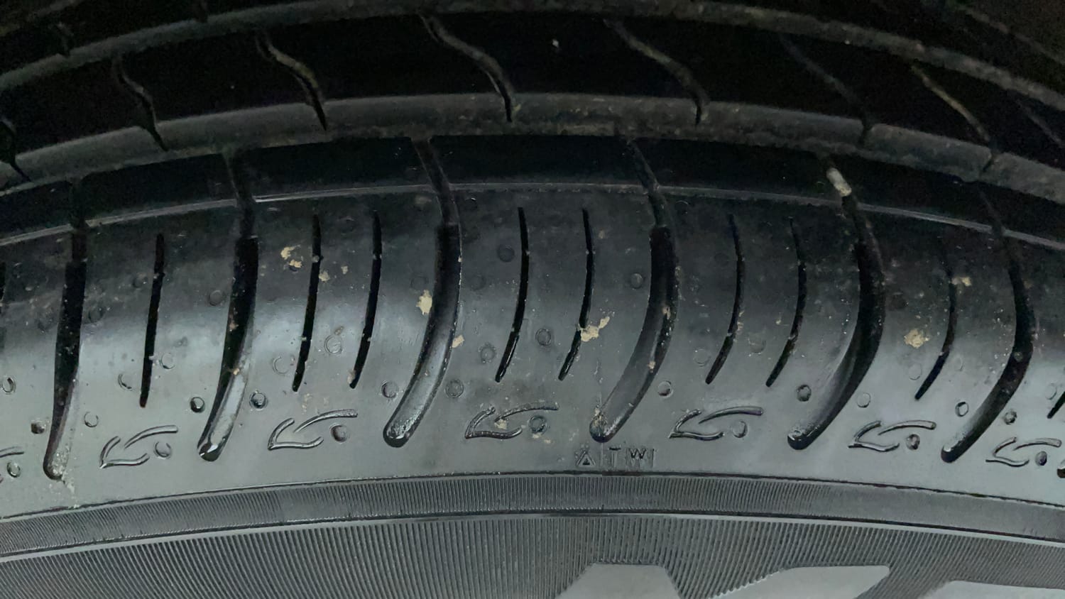 Used 2022 Maruti Suzuki Baleno Delta Petrol Manual tyres RIGHT REAR TYRE TREAD VIEW