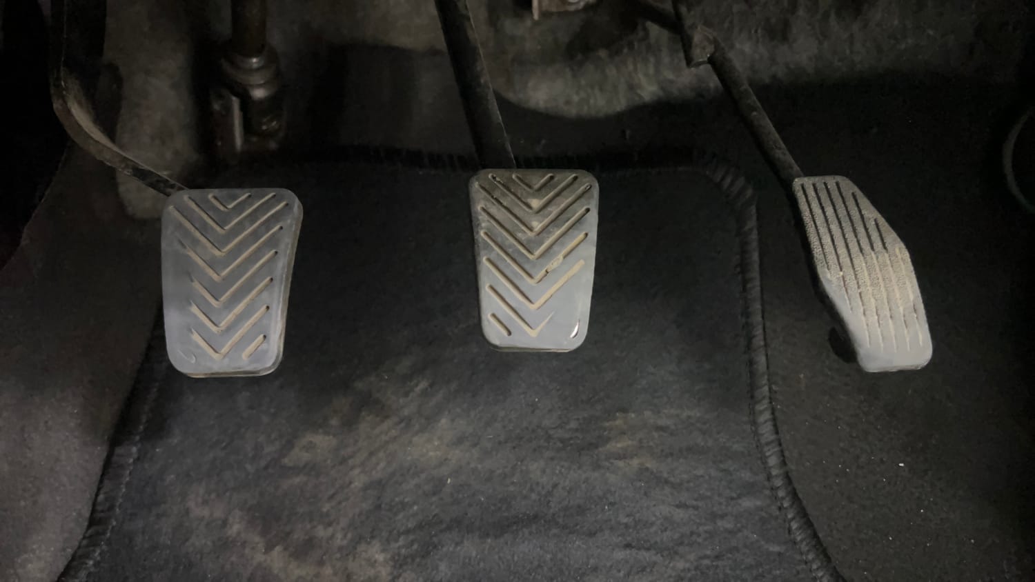 Used 2012 Hyundai Eon Era Petrol Manual interior PEDALS VIEW
