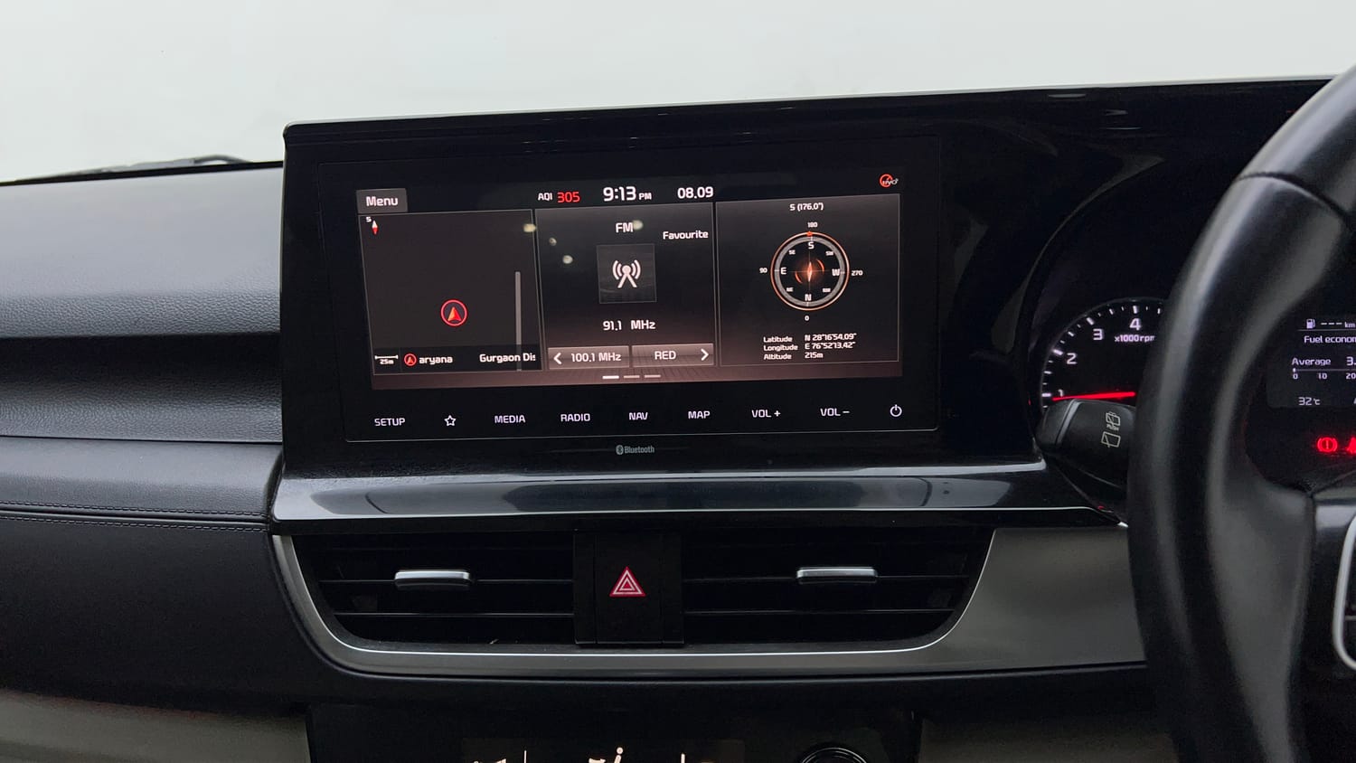 Used 2020 Kia Seltos HTX 1.5 Petrol Manual top_features Integrated (in-dash) music system