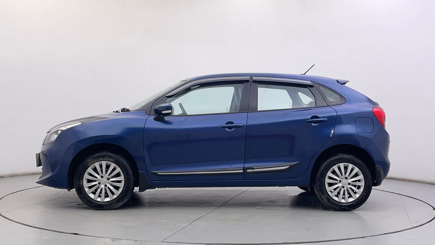Used 2022 Maruti Suzuki Baleno Delta Petrol Manual exterior LEFT SIDE VIEW