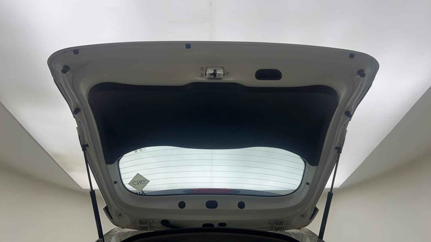 Used 2025 Maruti Suzuki Grand Vitara Delta CNG Cng Manual interior DICKY DOOR OPEN VIEW