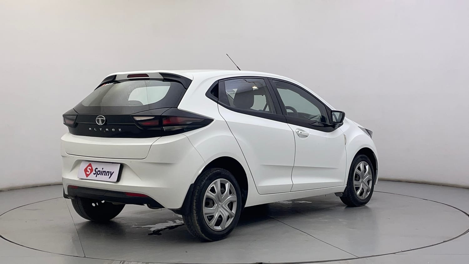 Used 2022 Tata Altroz XT Petrol Petrol Manual exterior RIGHT REAR CORNER VIEW
