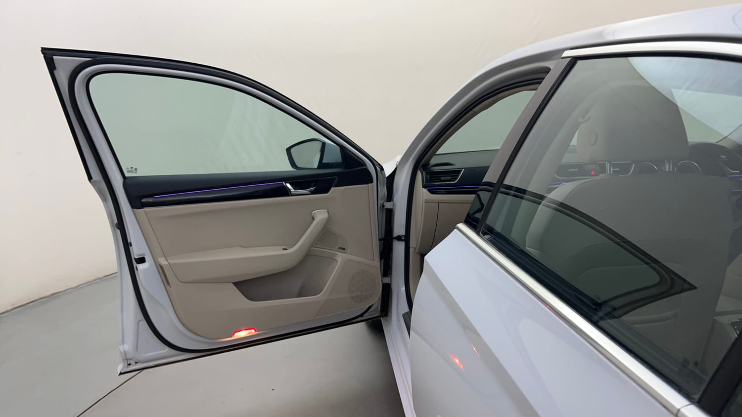 Used 2020 Skoda Superb L&K AT Petrol Automatic interior LEFT FRONT DOOR OPEN VIEW