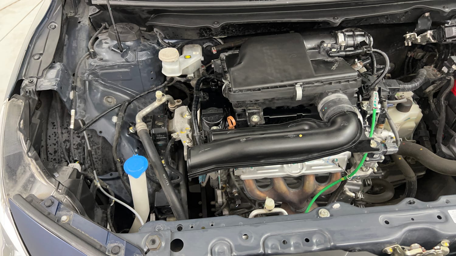 Used 2022 Maruti Suzuki Baleno Alpha AGS Petrol Automatic engine ENGINE RIGHT SIDE VIEW