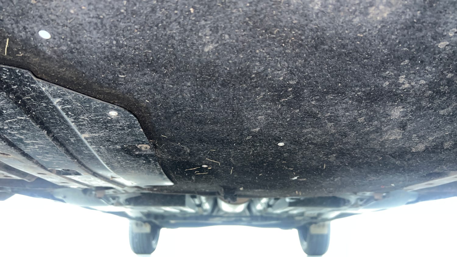 Used 2025 Maruti Suzuki Fronx Sigma 1.2L MT Petrol Manual extra FRONT LEFT UNDERBODY VIEW