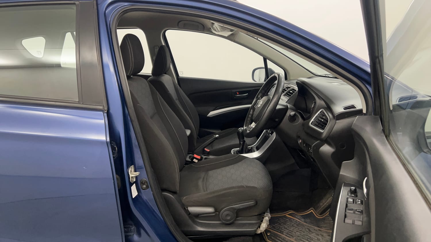 Used 2021 Maruti Suzuki S-Cross Zeta Petrol Manual interior RIGHT SIDE FRONT DOOR CABIN VIEW