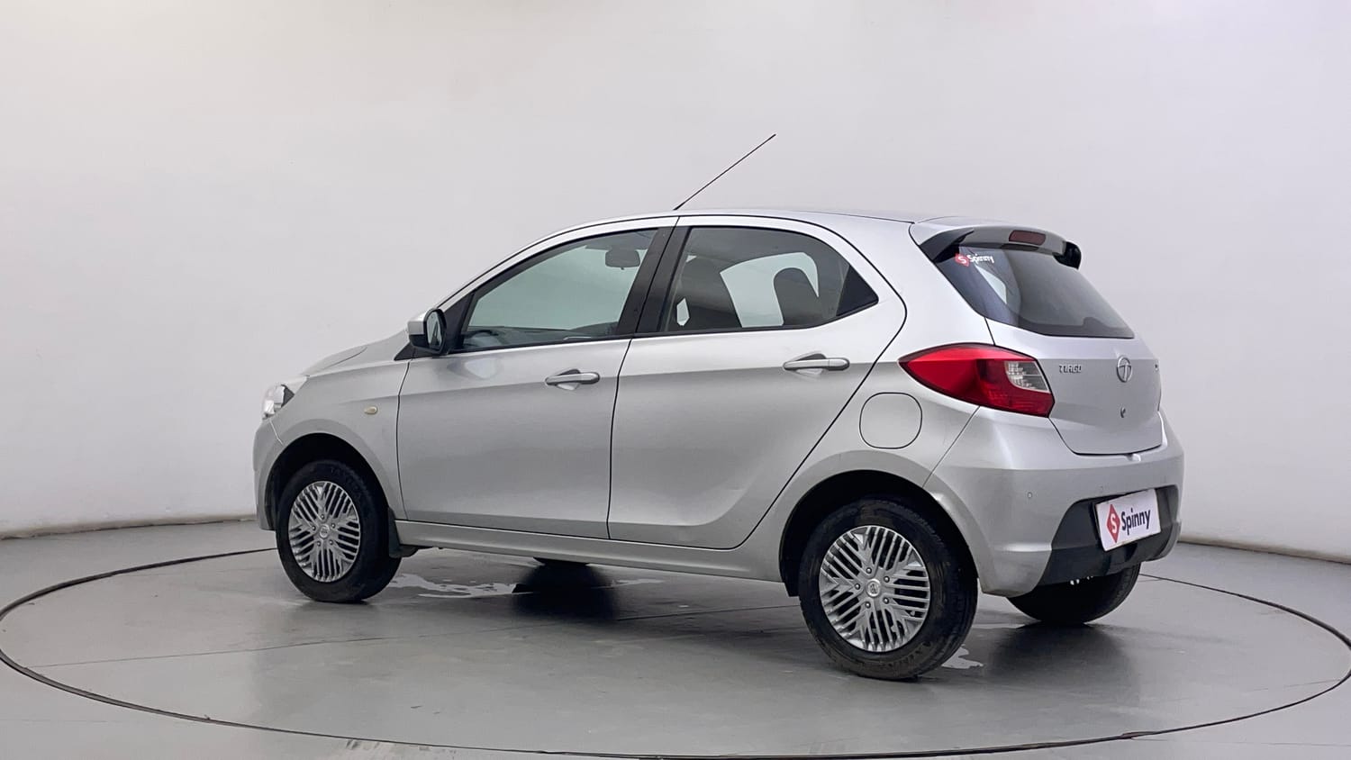 Used 2016 Tata Tiago Revotron XT Petrol Manual exterior LEFT REAR CORNER VIEW