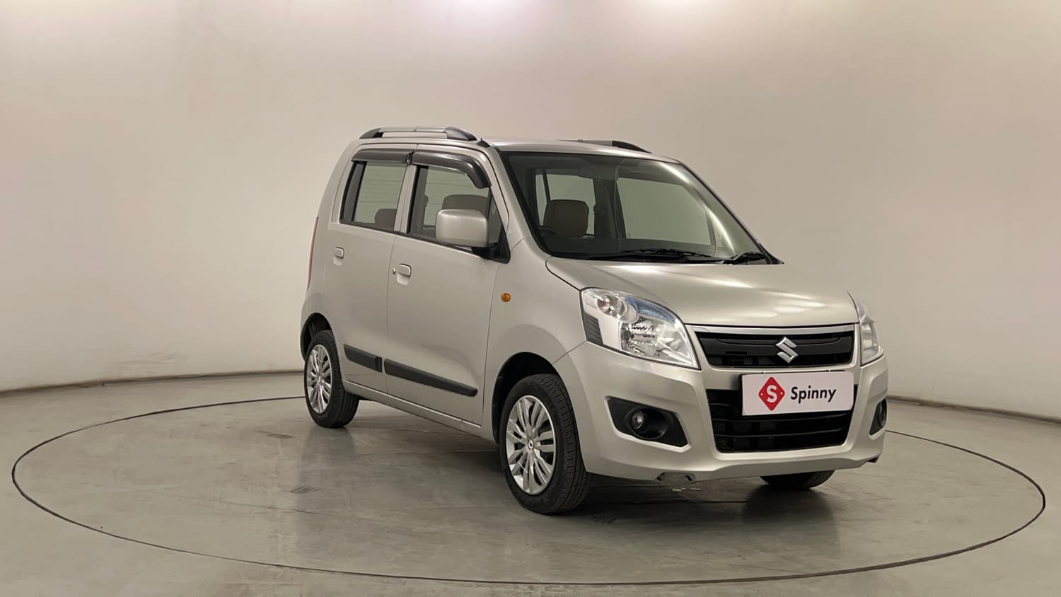 Used 2015 Maruti Suzuki Wagon R VXI Petrol Manual exterior RIGHT FRONT CORNER VIEW