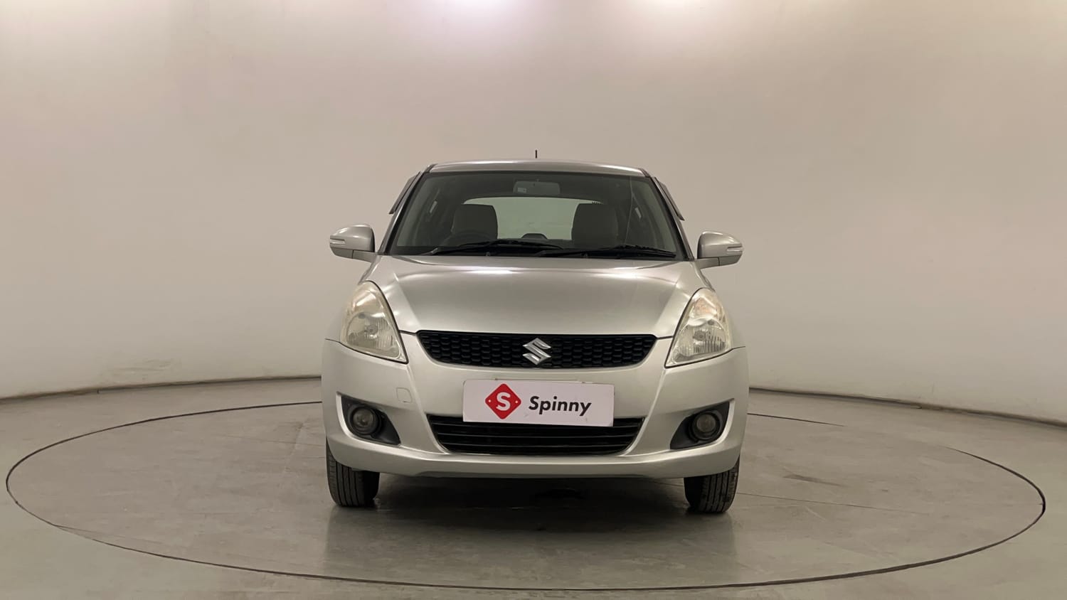 Used 2013 Maruti Suzuki Swift VXi Petrol Manual exterior FRONT VIEW
