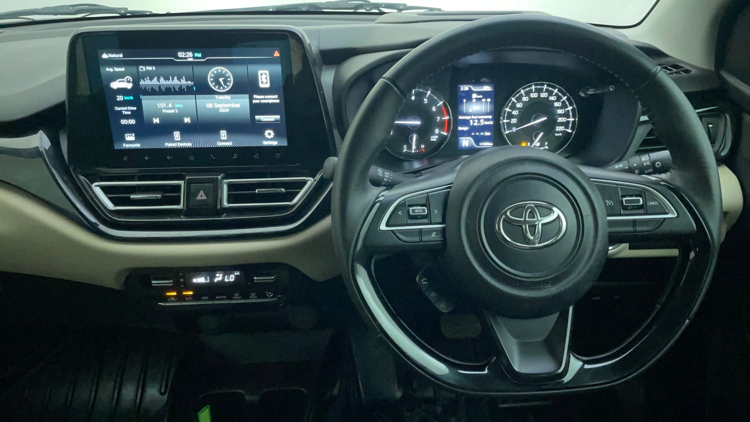 Used 2023 Toyota Glanza V AMT Petrol Automatic interior STEERING VIEW