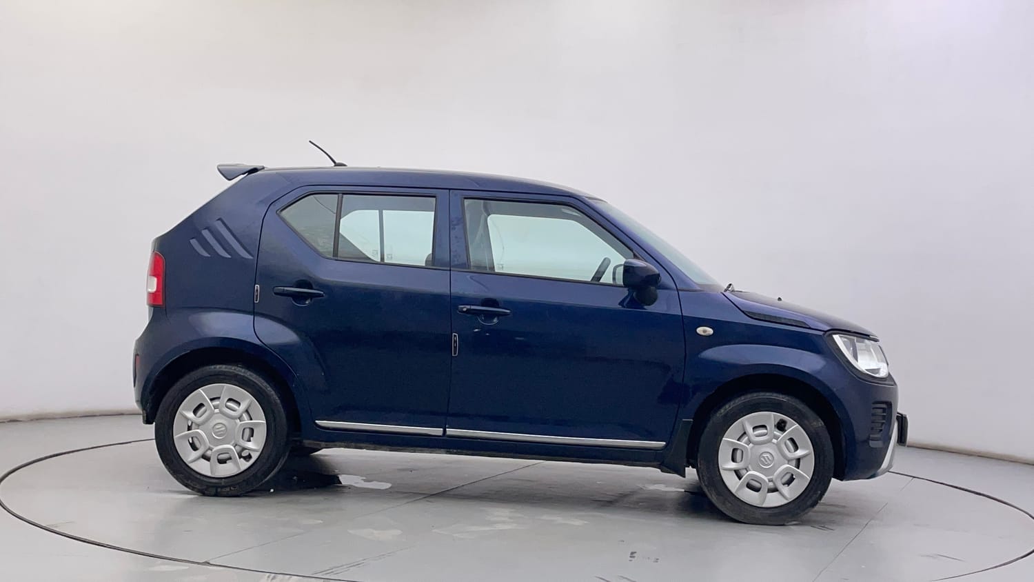 Used 2024 Maruti Suzuki Ignis Sigma 1.2 MT Petrol Manual exterior RIGHT SIDE VIEW