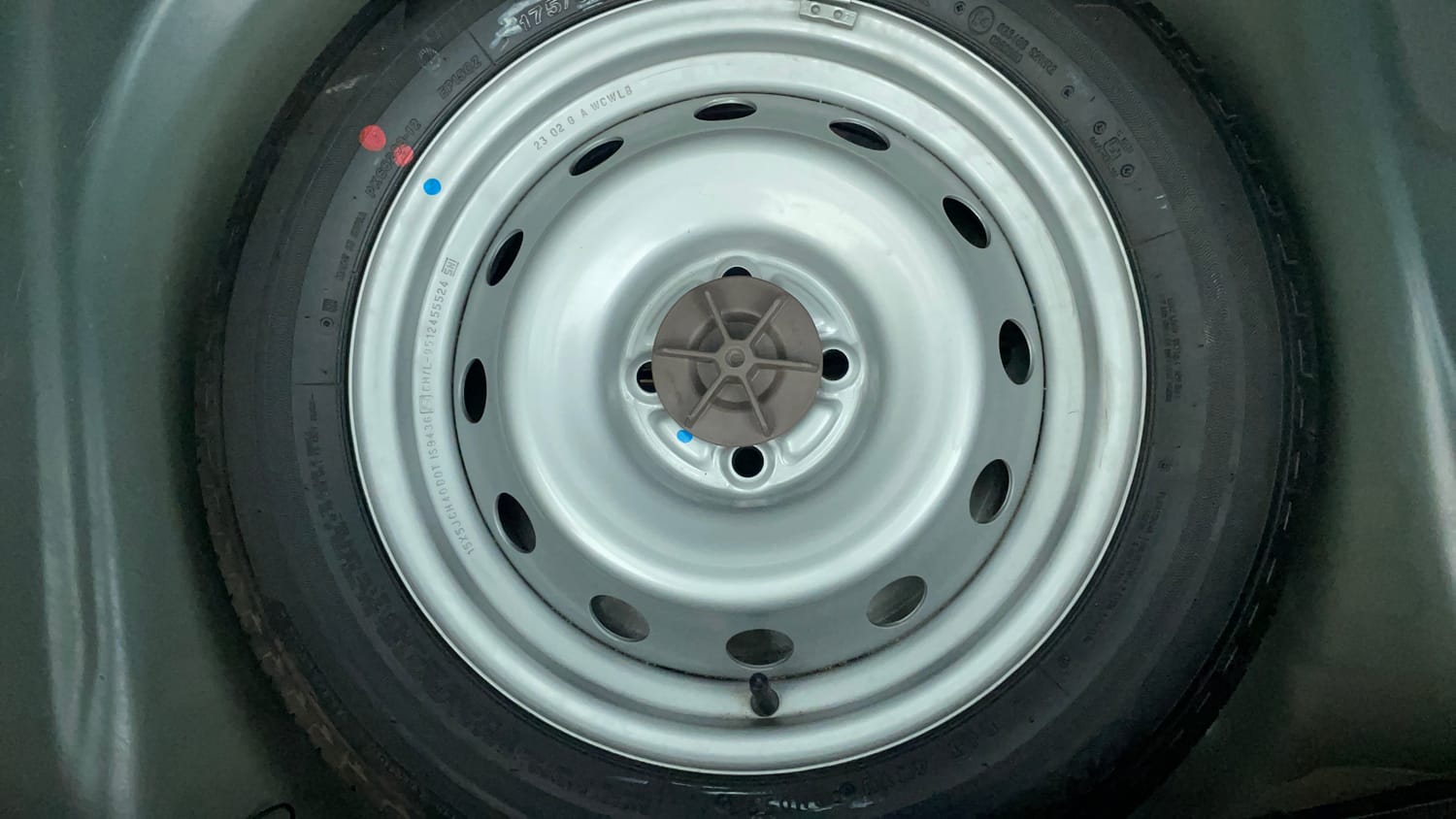 Used 2024 Maruti Suzuki Ignis Sigma 1.2 MT Petrol Manual tyres SPARE TYRE VIEW