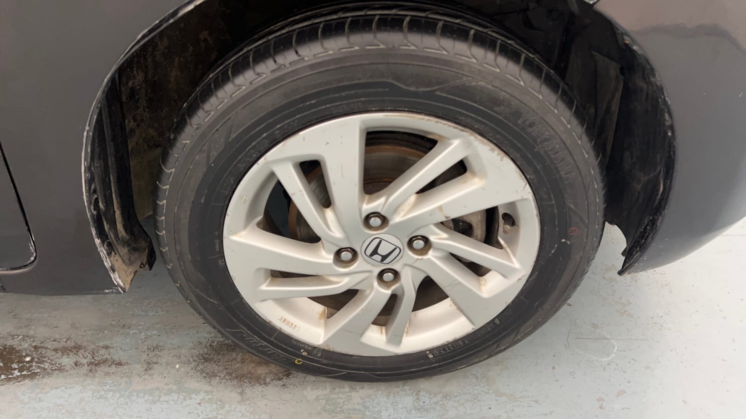 Used 2015 Honda Jazz VX Petrol Petrol Manual tyres RIGHT FRONT TYRE RIM VIEW