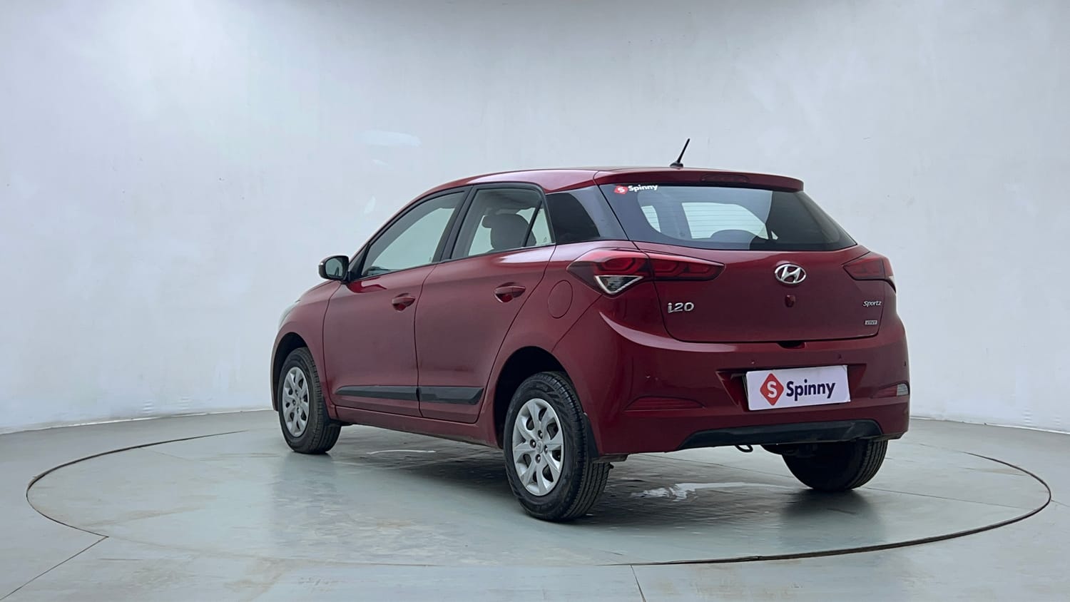 Used 2016 Hyundai Elite i20 Sportz 1.2 Petrol Manual exterior LEFT REAR CORNER VIEW