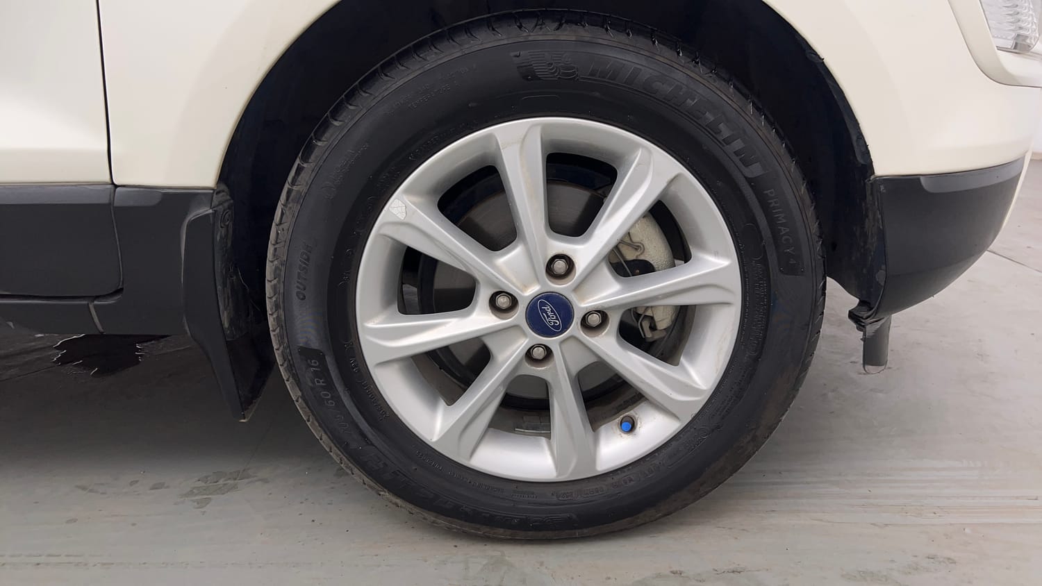 Used 2021 Ford EcoSport Titanium 1.5L Ti-VCT Petrol Manual tyres RIGHT FRONT TYRE RIM VIEW